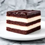 no-bake chocolate lasagna - featured image